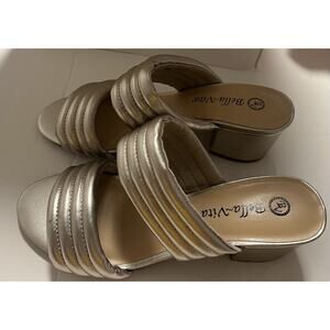 New Bella~Vita GEORGETTE Women's Heeled Padded Sandals Silver Size 9 1/2 W
